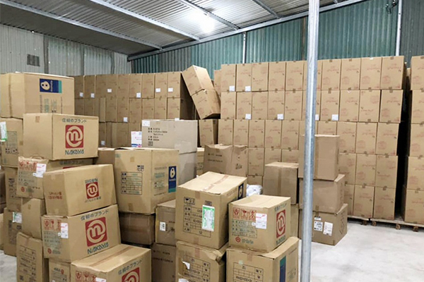 Nhận vận tải nhập khẩu quần tất và đồ gia dụng từ Trung Quốc