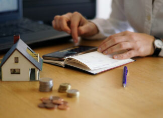 Hướng dẫn cách hạch toán chi phí lãi vay chính xác, đầy đủ nhất