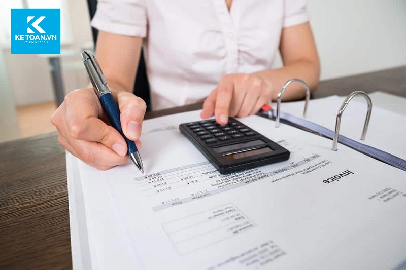 hạch toán hàng tặng không thu tiền